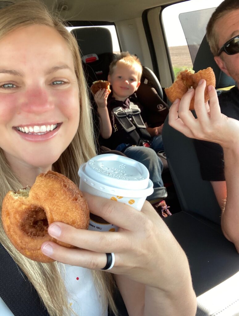 Family eating donuts